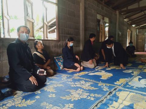 มอบเงินช่วยเหลือนักเรียนประสบอุบัติเหตุเสียชีวิต