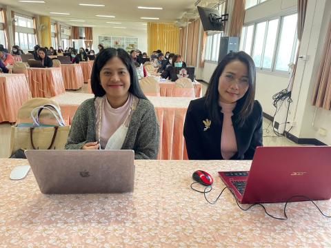 อบรมระบบปัจจัยพื้นฐานนักเรียนยากจน